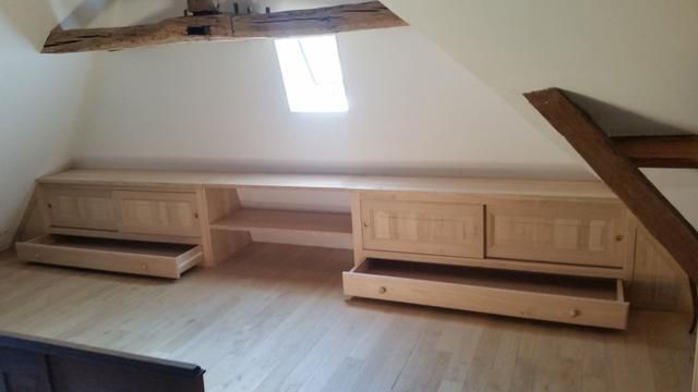 Meuble de rangement sous combles