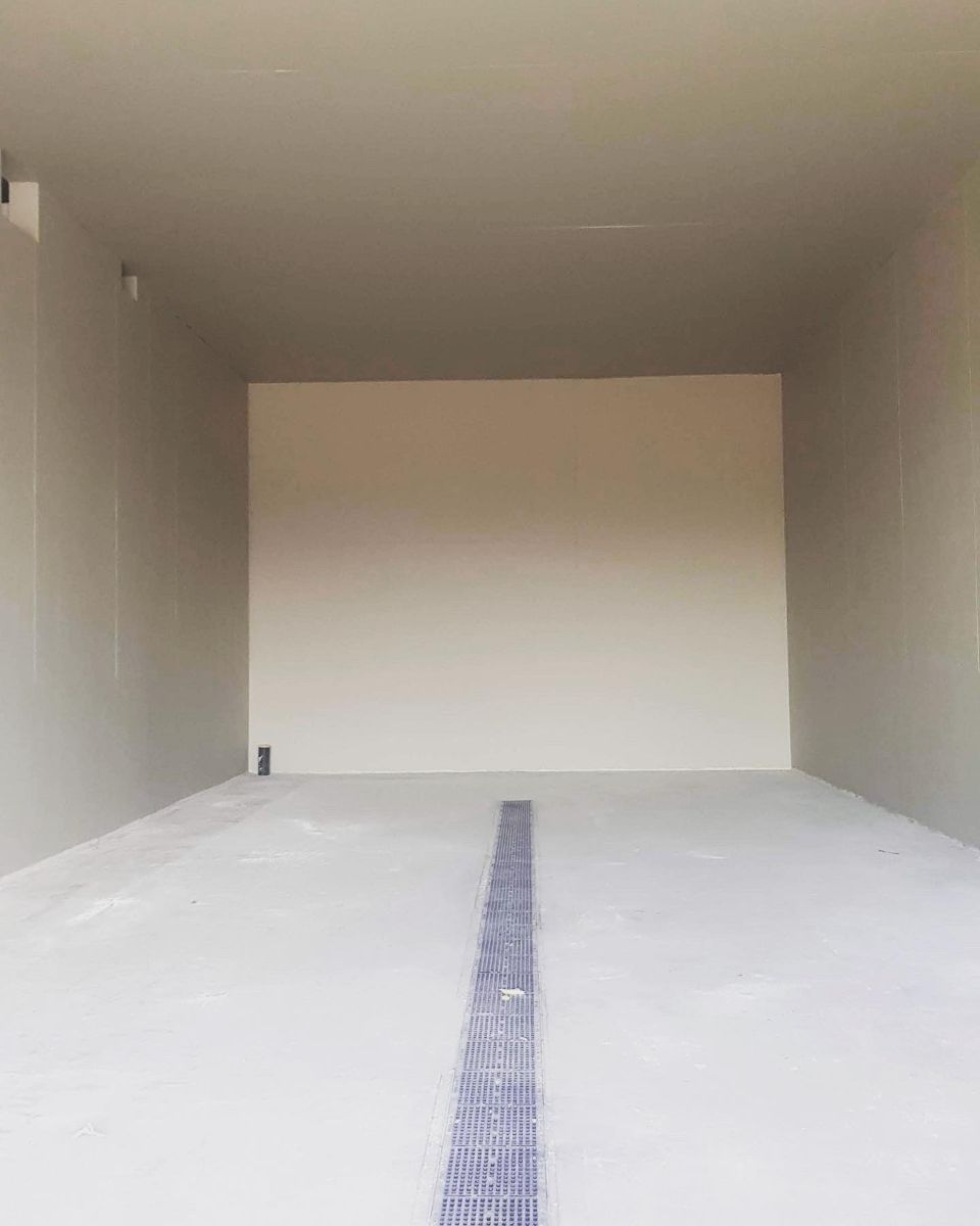 Raum während Renovierung durch Sunshine Maler