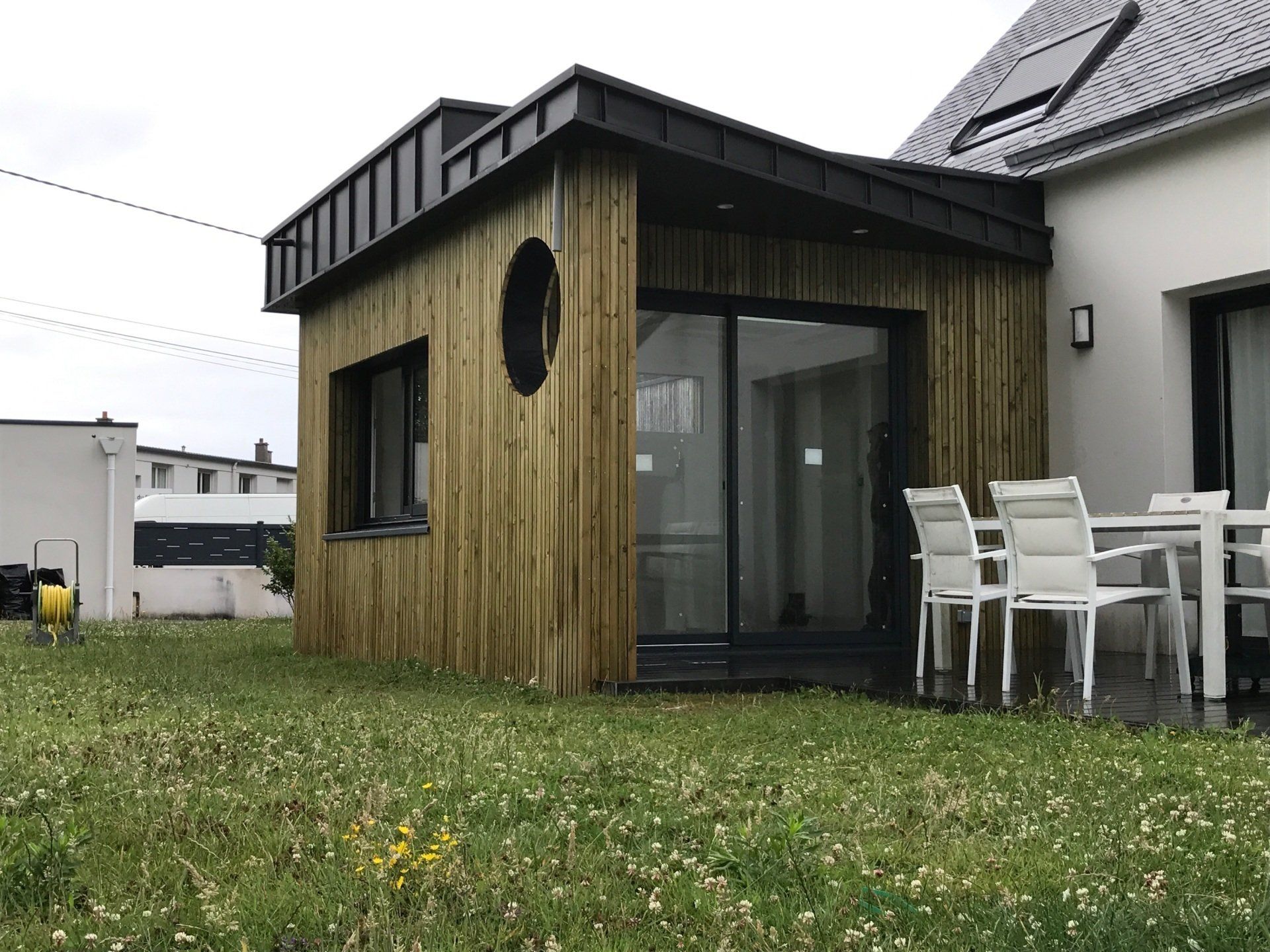 Extension avec menuiseries