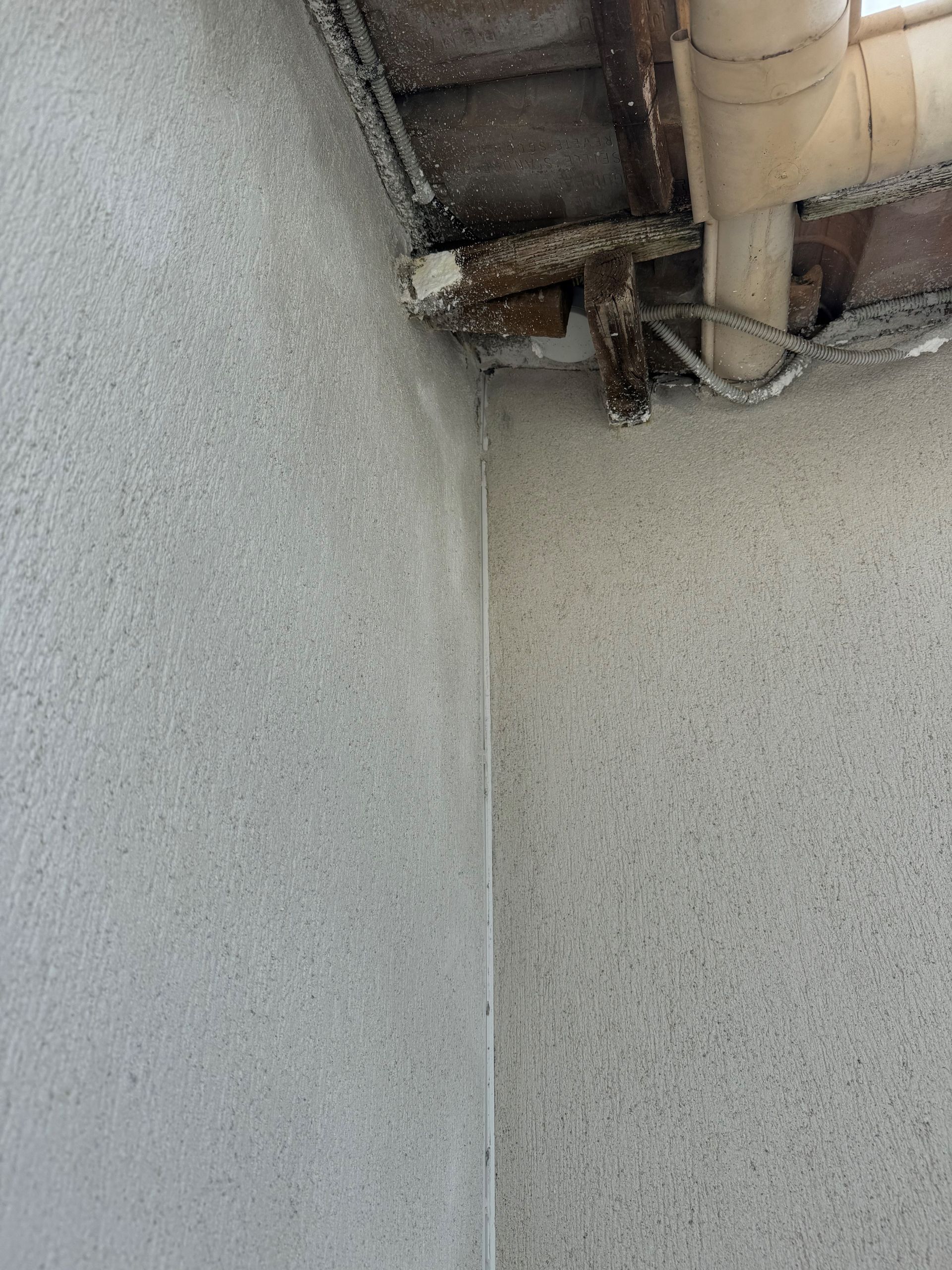 Mur en coin pour ravalement