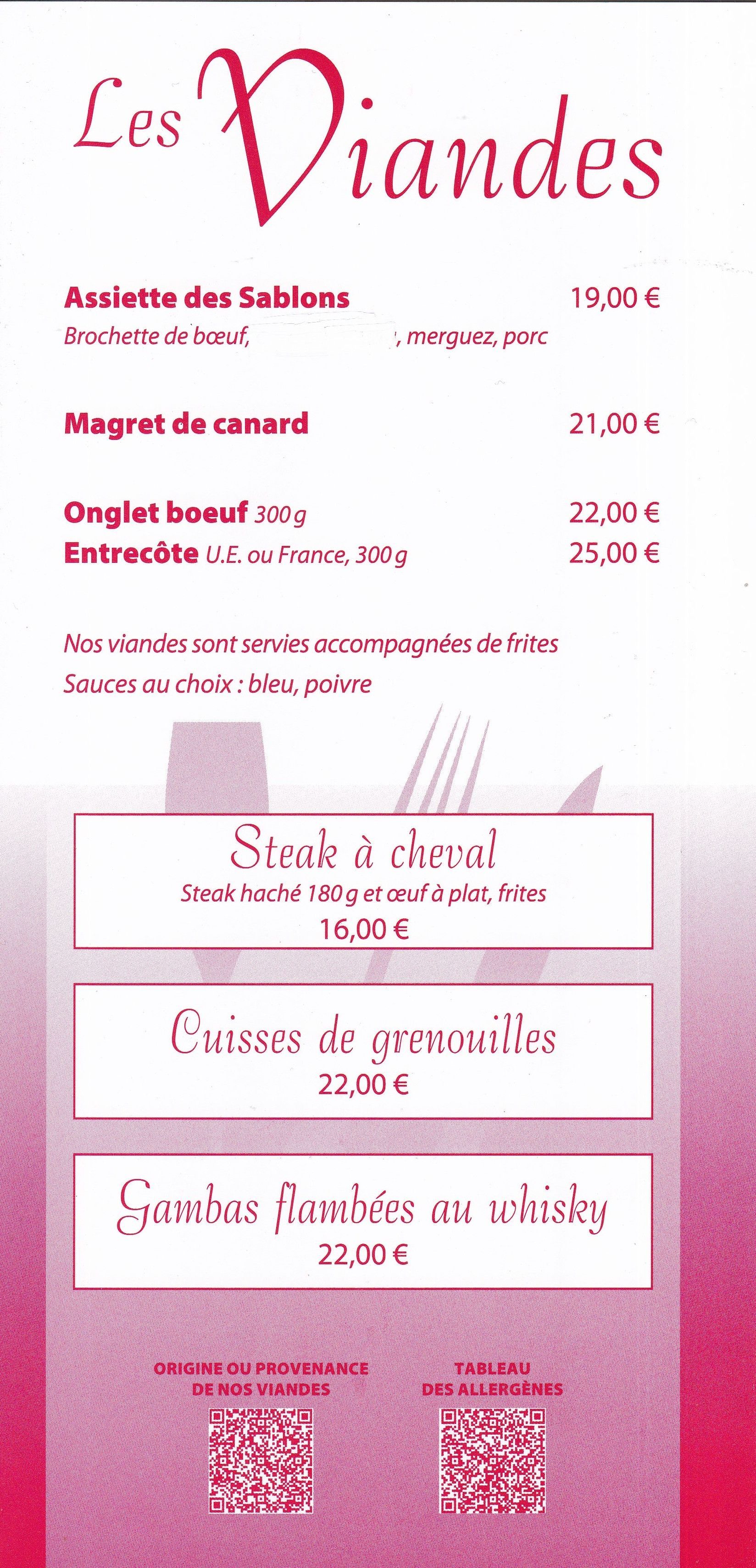 Une section du menu intitulée « Les Viandes » répertoriant les plats de viande et de fruits de mer avec leurs prix, et comportant deux codes QR en bas.