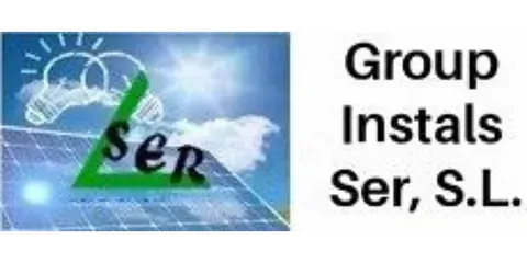 Logotipo de SER Group Instals Ser, SL con un tri&aacute;ngulo verde, bombillas, paneles solares y texto.