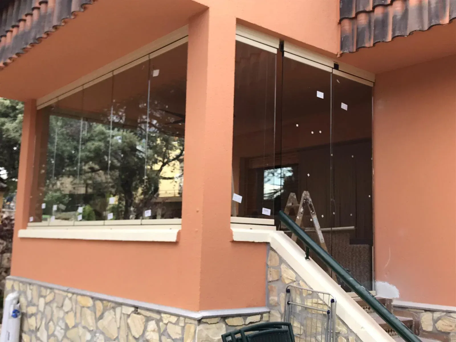 cortinas de cristal para terrazas en Madrid