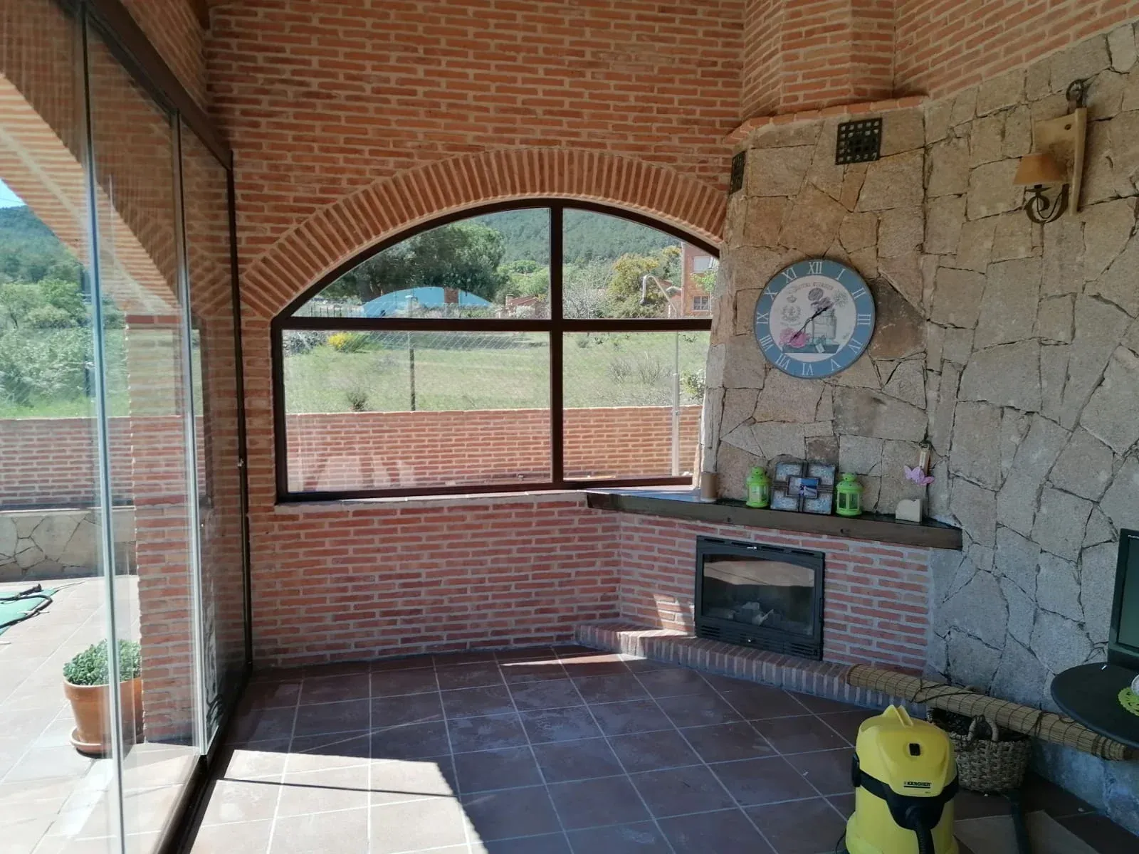 cortinas de cristal para terrazas en Madrid