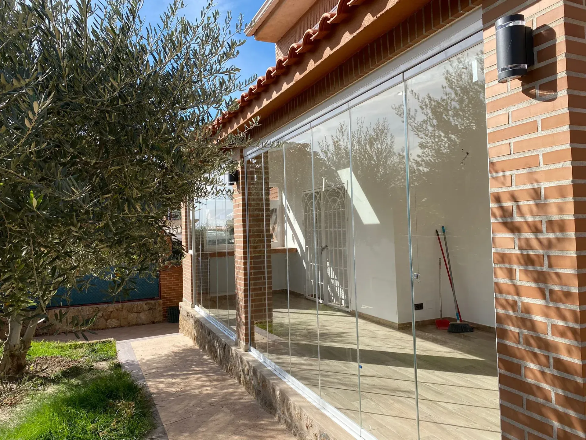 cortinas de cristal para terrazas en Madrid
