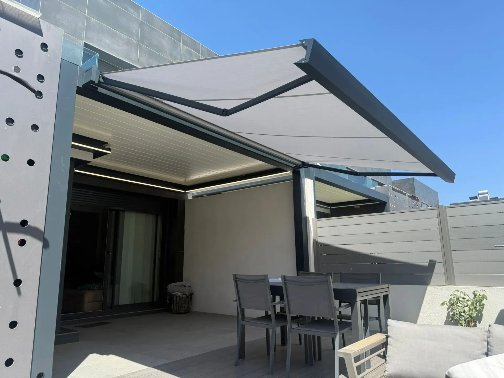 Pérgolas bioclimáticas en Madrid