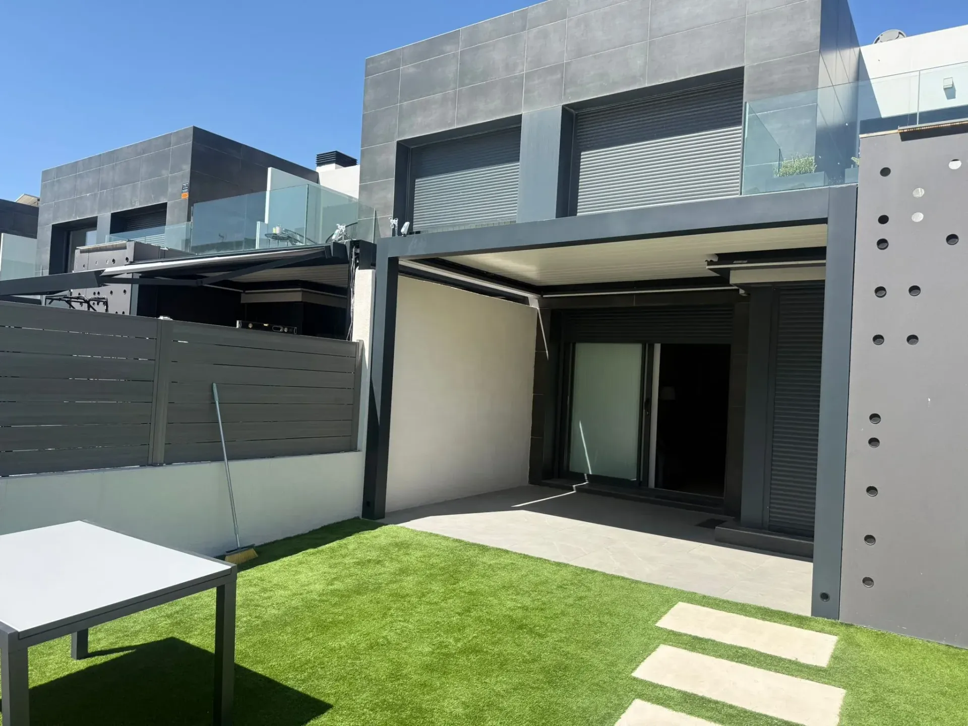 Pérgolas bioclimáticas en Madrid