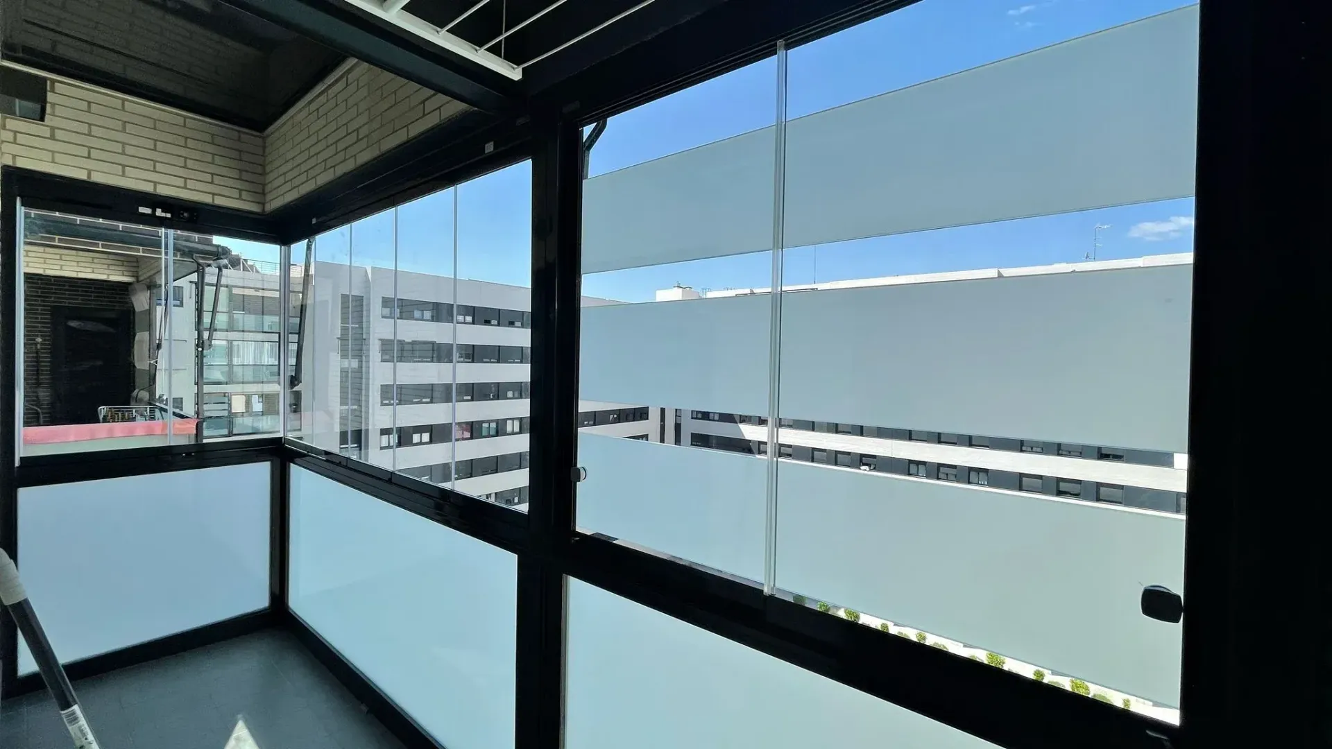 cortinas de cristal precio en Madrid