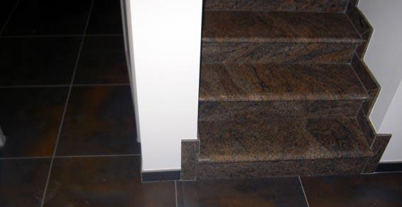 Escalier en Granit polie
