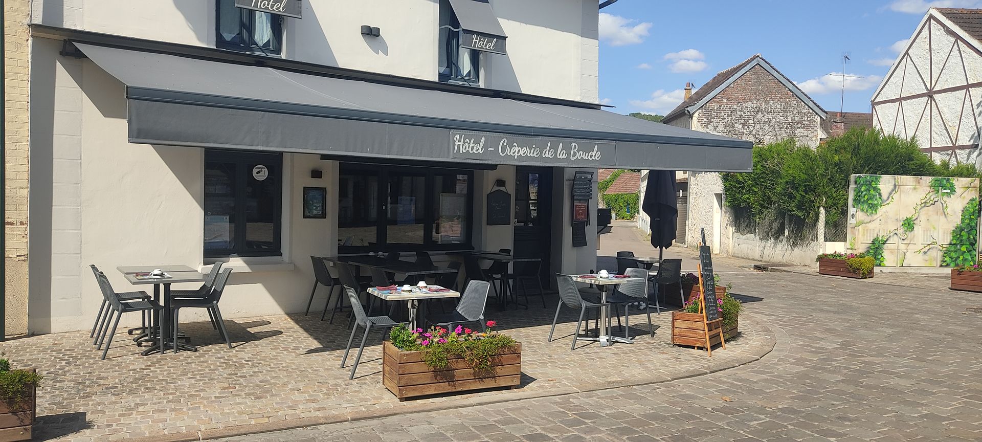 Devanture L’Auberge de la Boucle