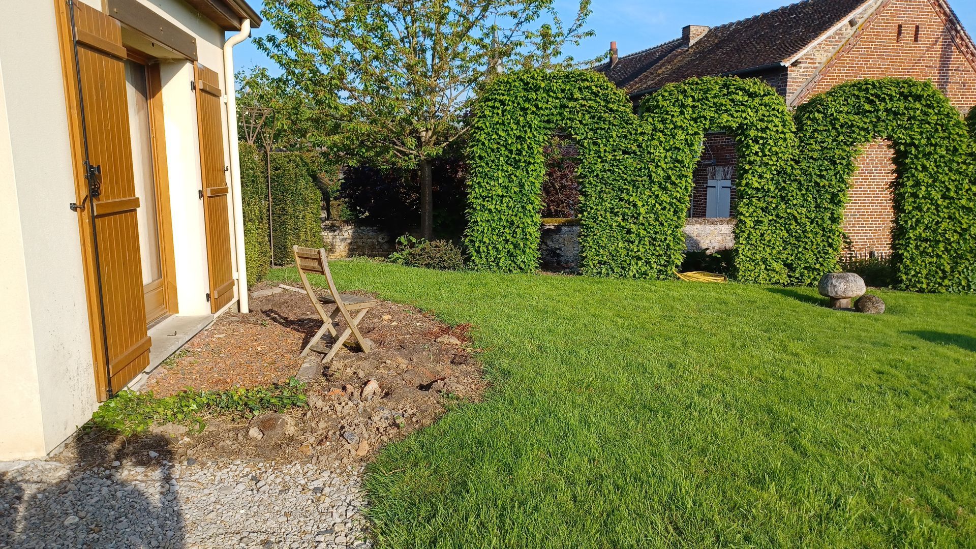 Arbustes en forme d'arc