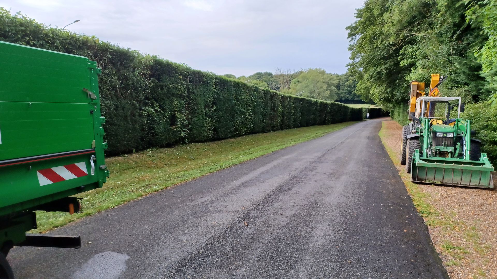 Matériel pour travaux paysagers