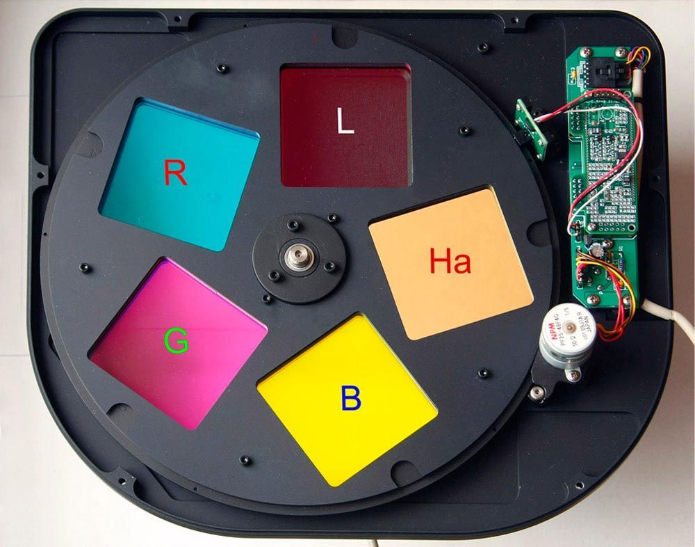 5 Positions 2 inch filters L_R_G_B_Halpha