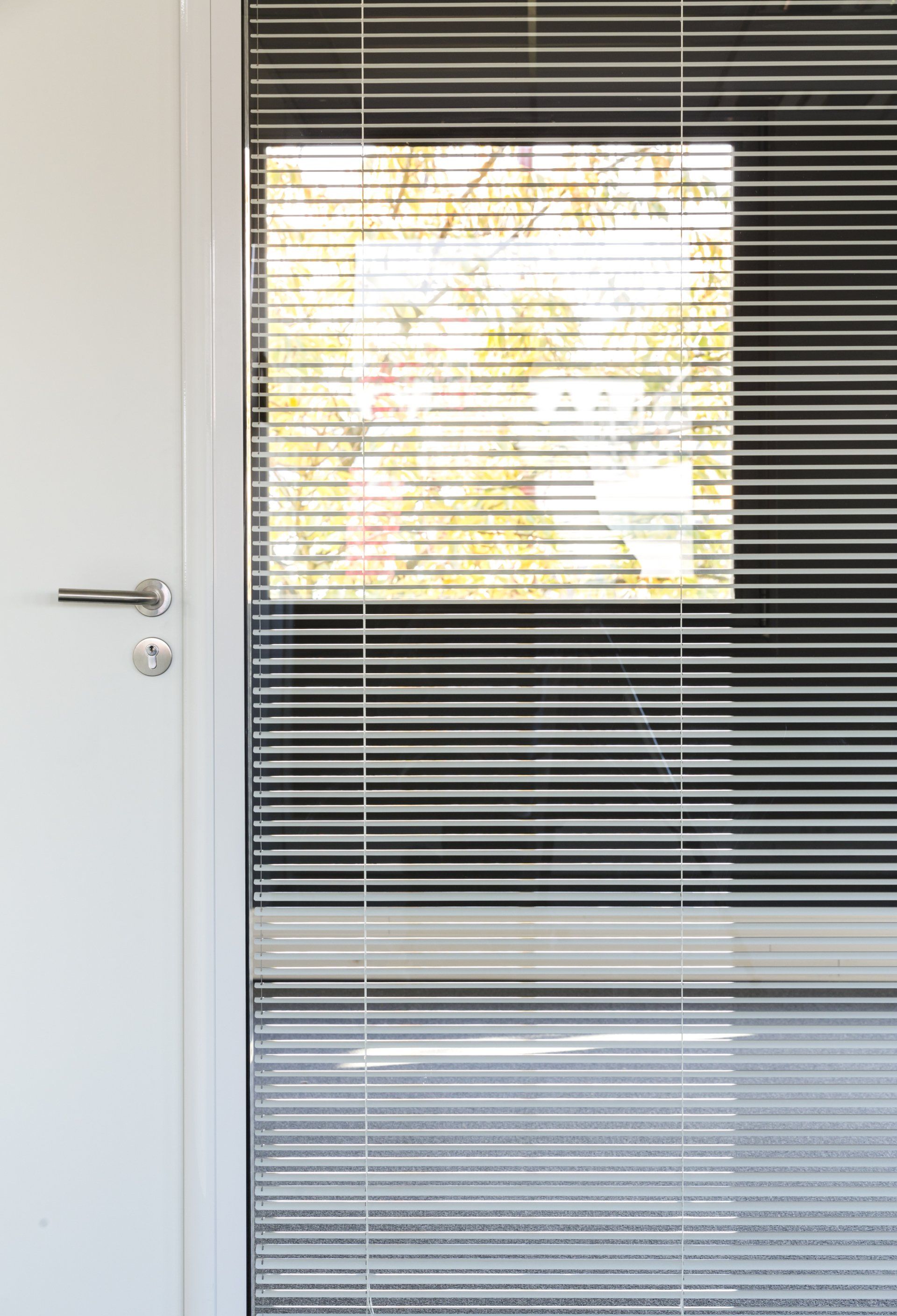 Salle réunion blanc bois