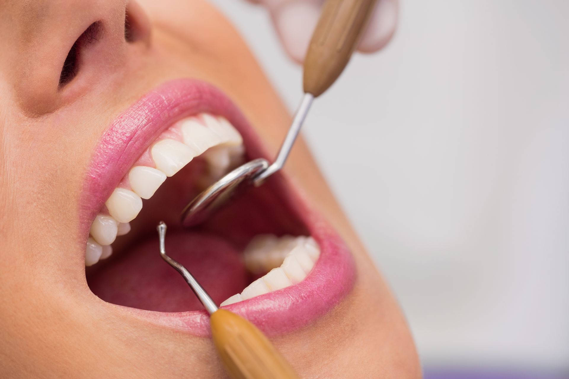 Dentisteria e Estética Dentisteria e Estética