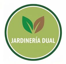 Logo circular verde y blanco de &ldquo;JARDINER&Iacute;A DUAL&rdquo; con dos hojas en el centro.
