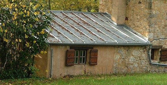 Le Totem, couverture-traitement toitures-nettoyage-clôtures barrières