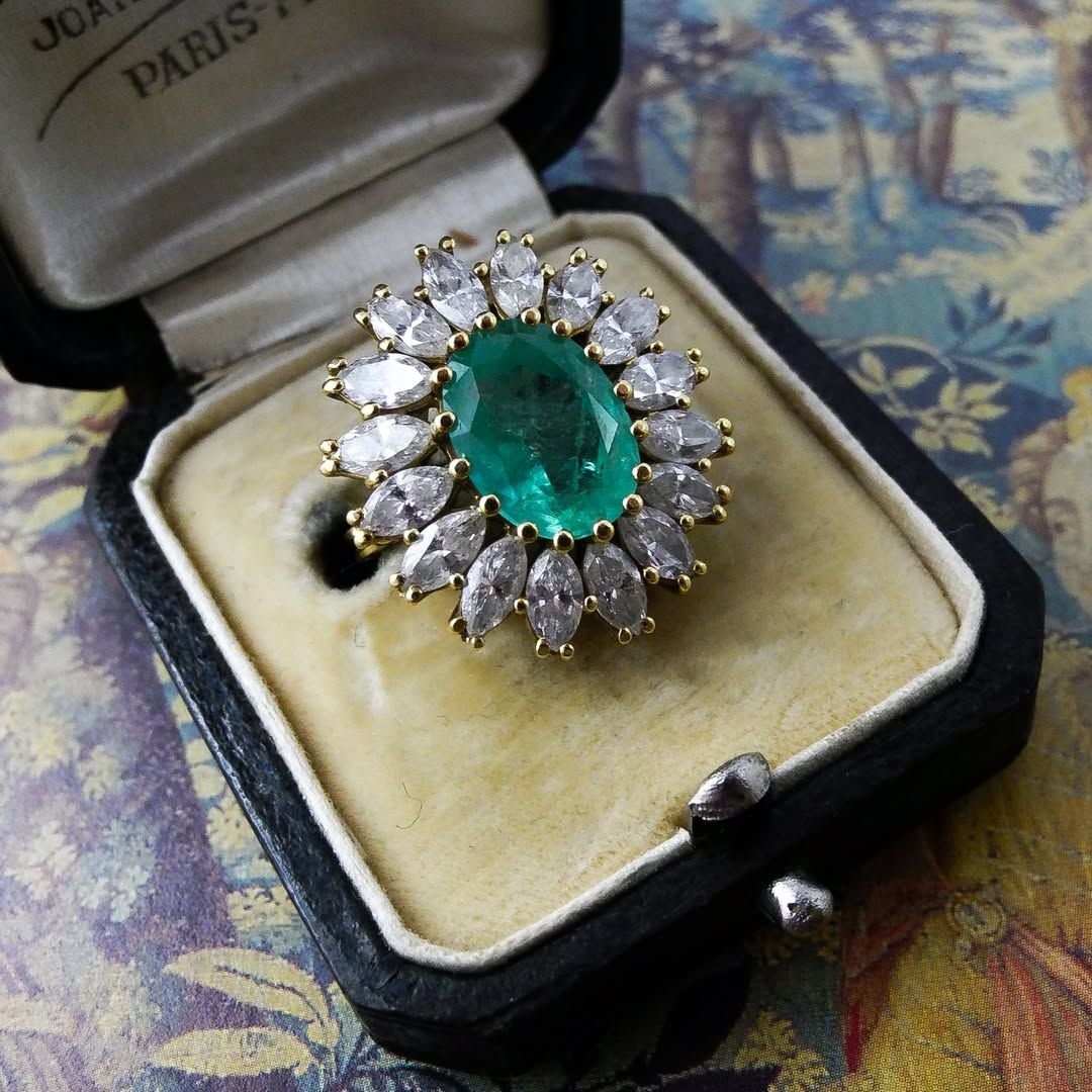 Bague or jaune et diamants