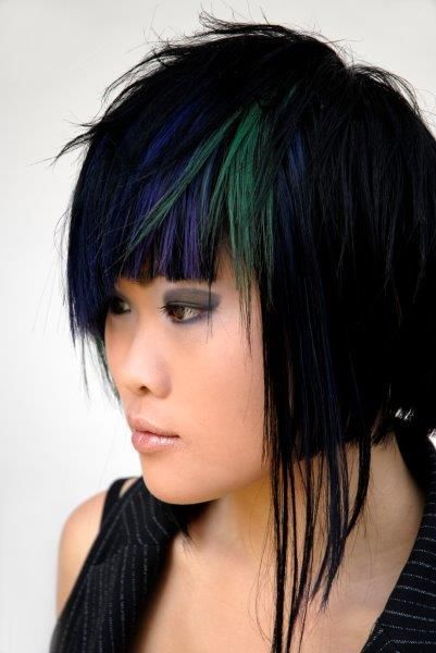 Créations pour homme et femme au salon de coiffure R-Play Studio à Conthey