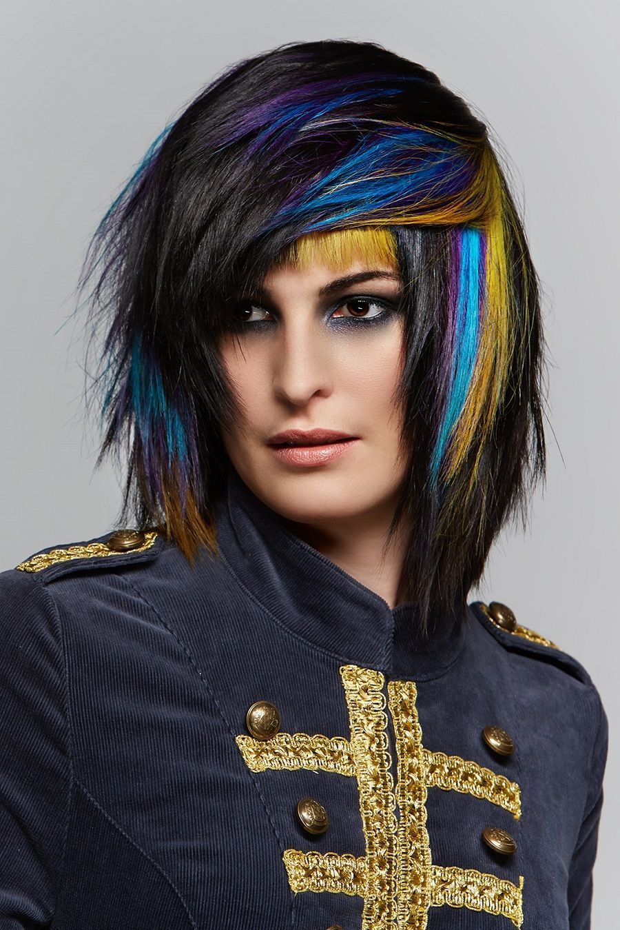 Créations pour homme et femme au salon de coiffure R-Play Studio à Conthey