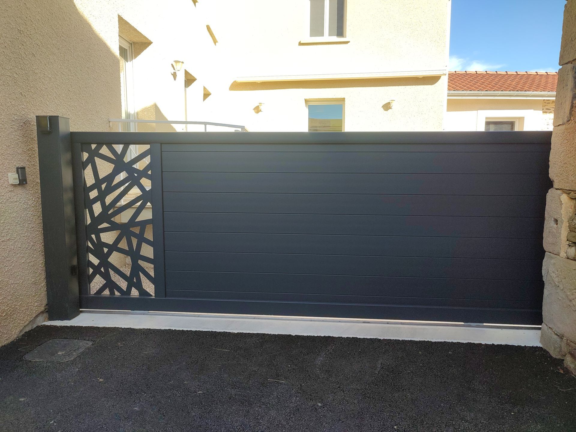 Portail modèle Mikado