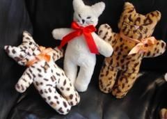 Mit dem Stickcomputer lassen sich sogar Kuscheltiere herstellen.