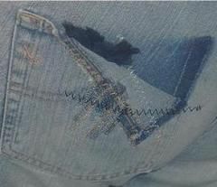 Designerjeans selber gestaltet.