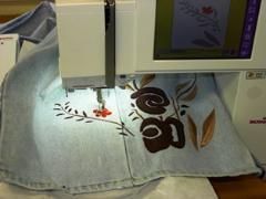 Designerjeans selber gestaltet.