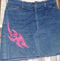 Designerjeans selber gestaltet.