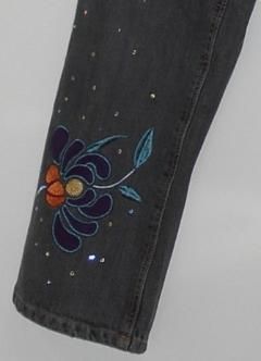 Designerjeans selber gestaltet.