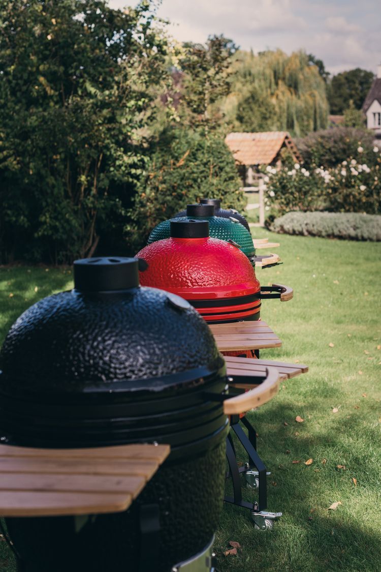 Barbecues KAMADO différents coloris