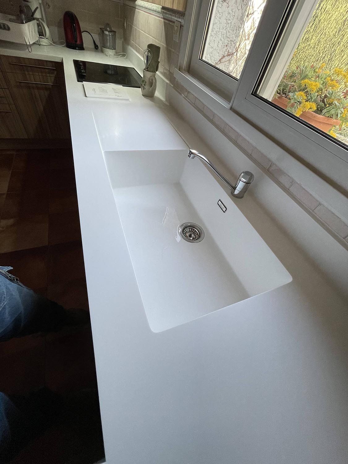 Meuble de cuisine blanc