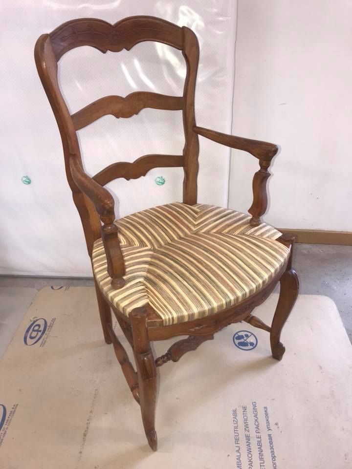 Remplaillage de chaise ancienne