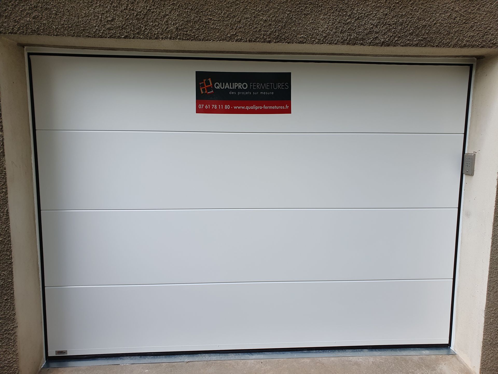 Porte de garage blanche 