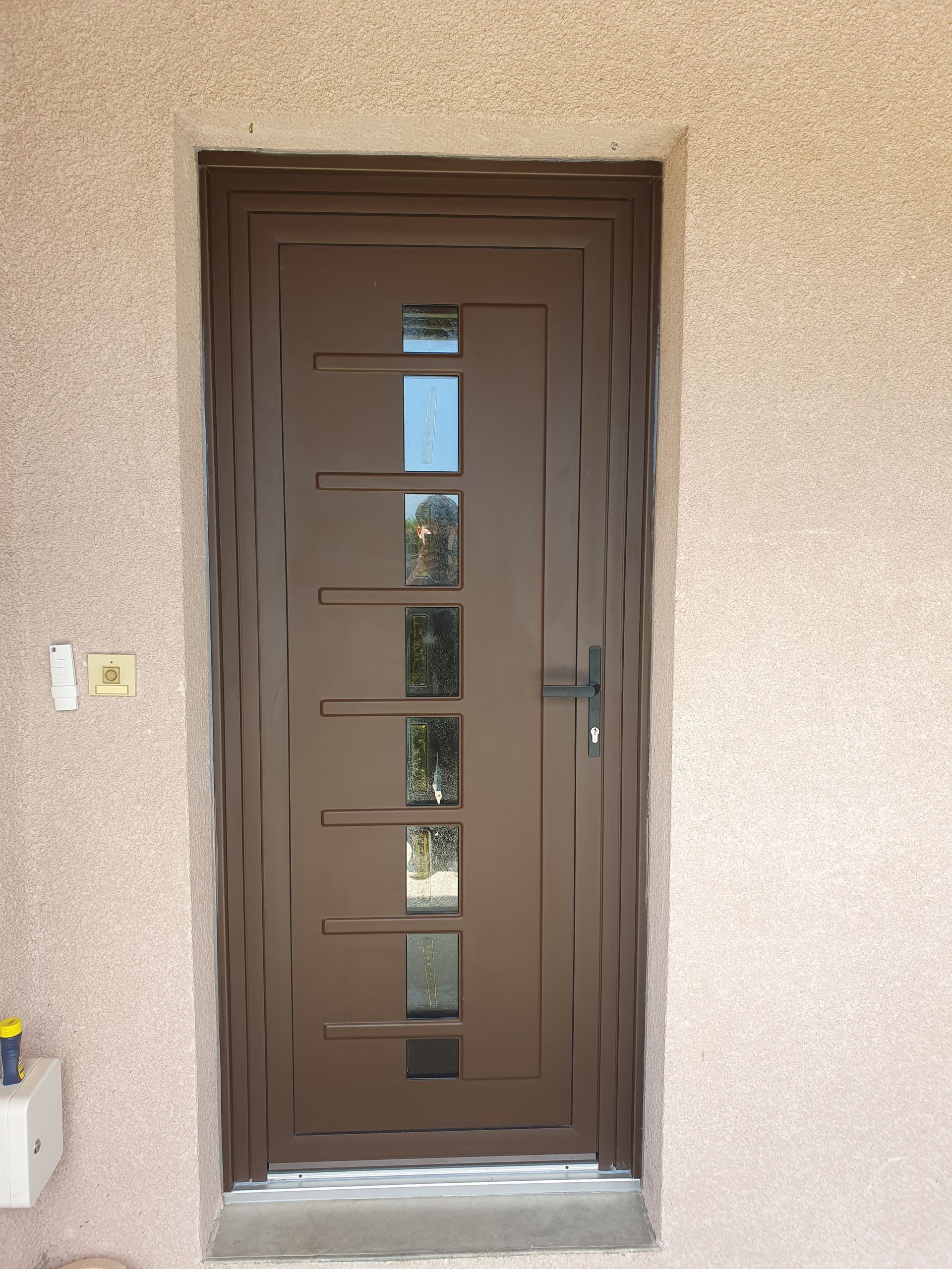 Porte d'entrée couleur bois