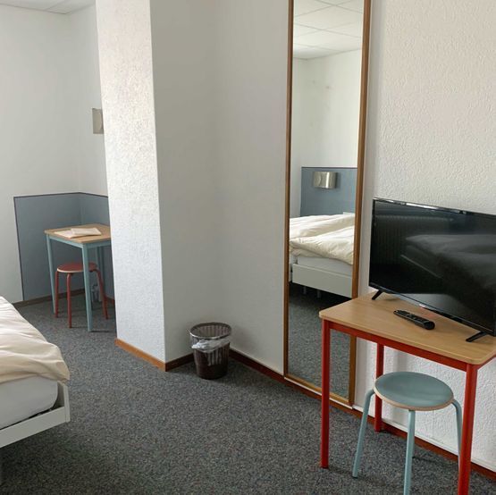 Hôtel facilement accessible à proximité de l'autoroute et Explorit - Hôtel de la Maison Blanche