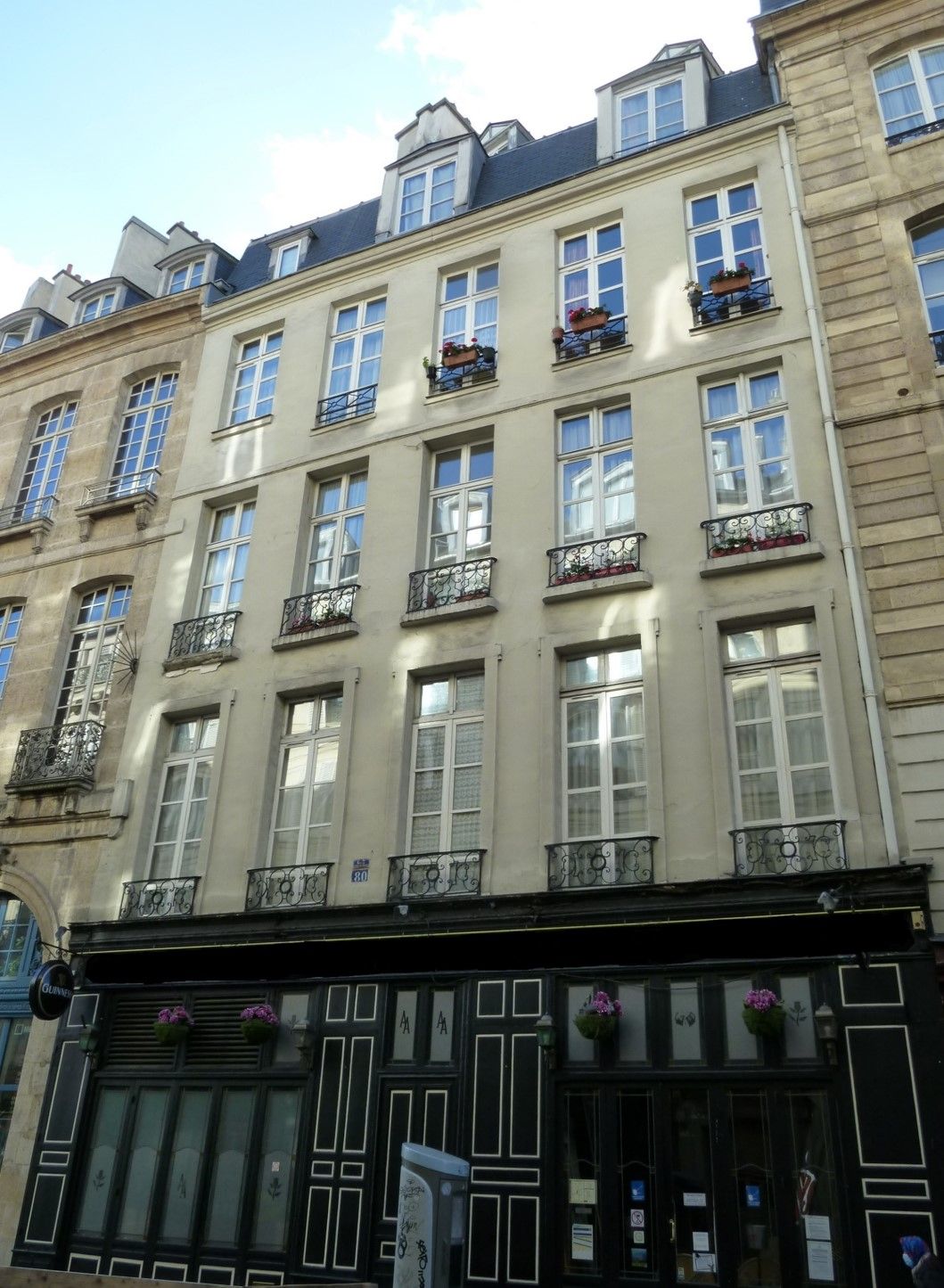 Réhabilitation de 89 logements « Fourcy-Miron » - PARIS 4e 2.
