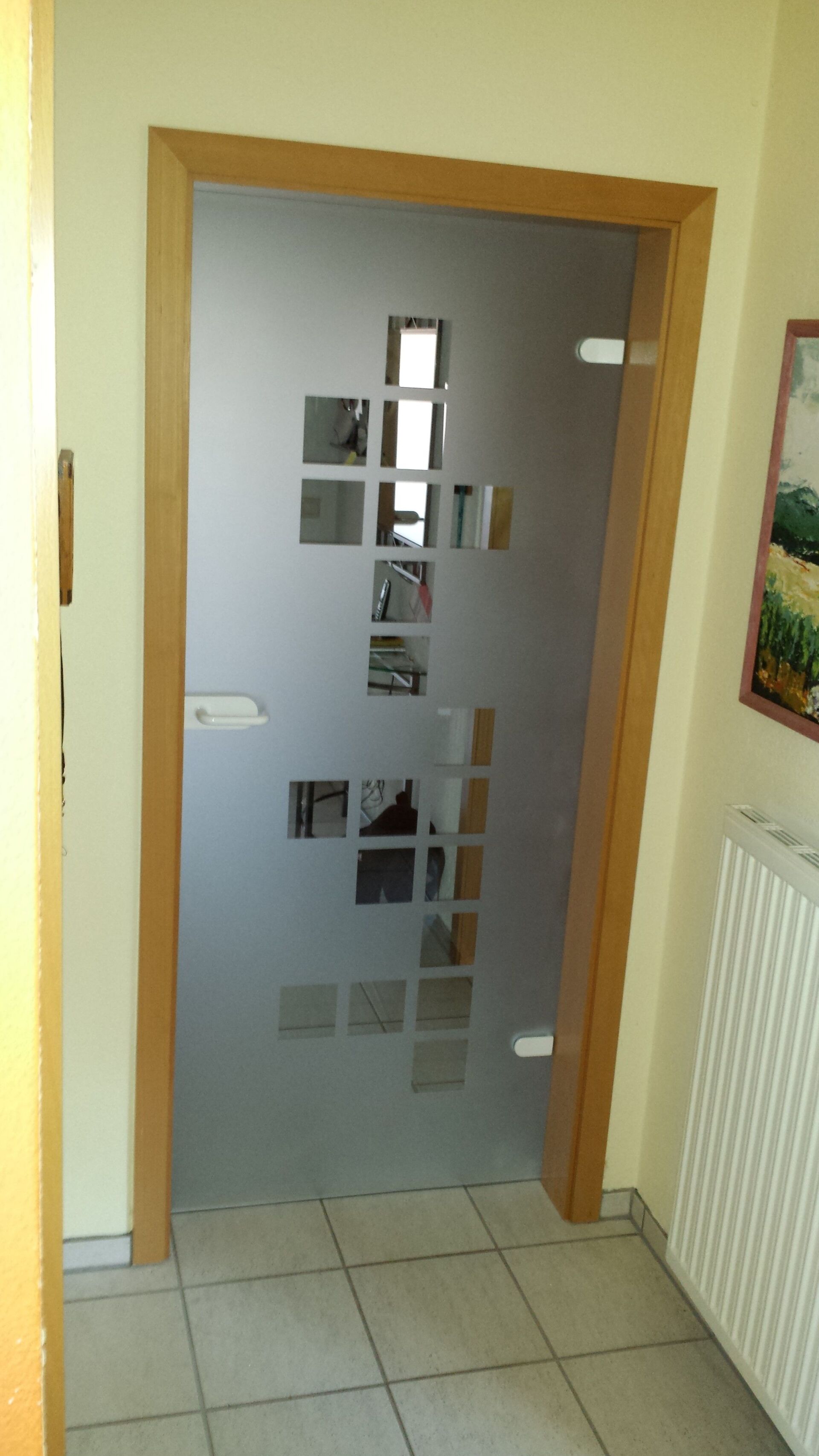 Glastür klar mit 4 Streifen