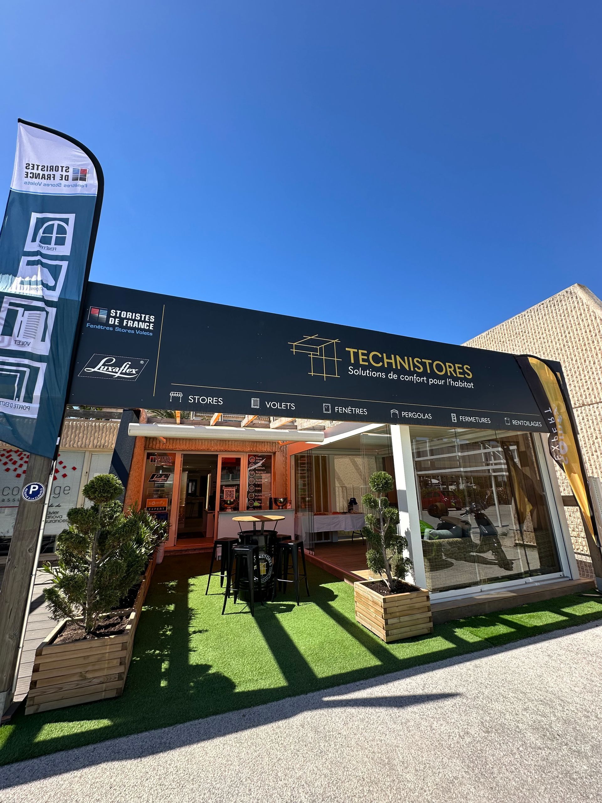 Photo de la devanture du magasin Technistores