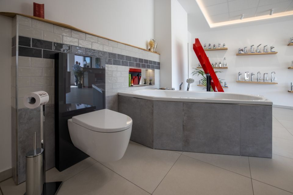 Walter Mauerer GmbH Ausstellung Sanitär