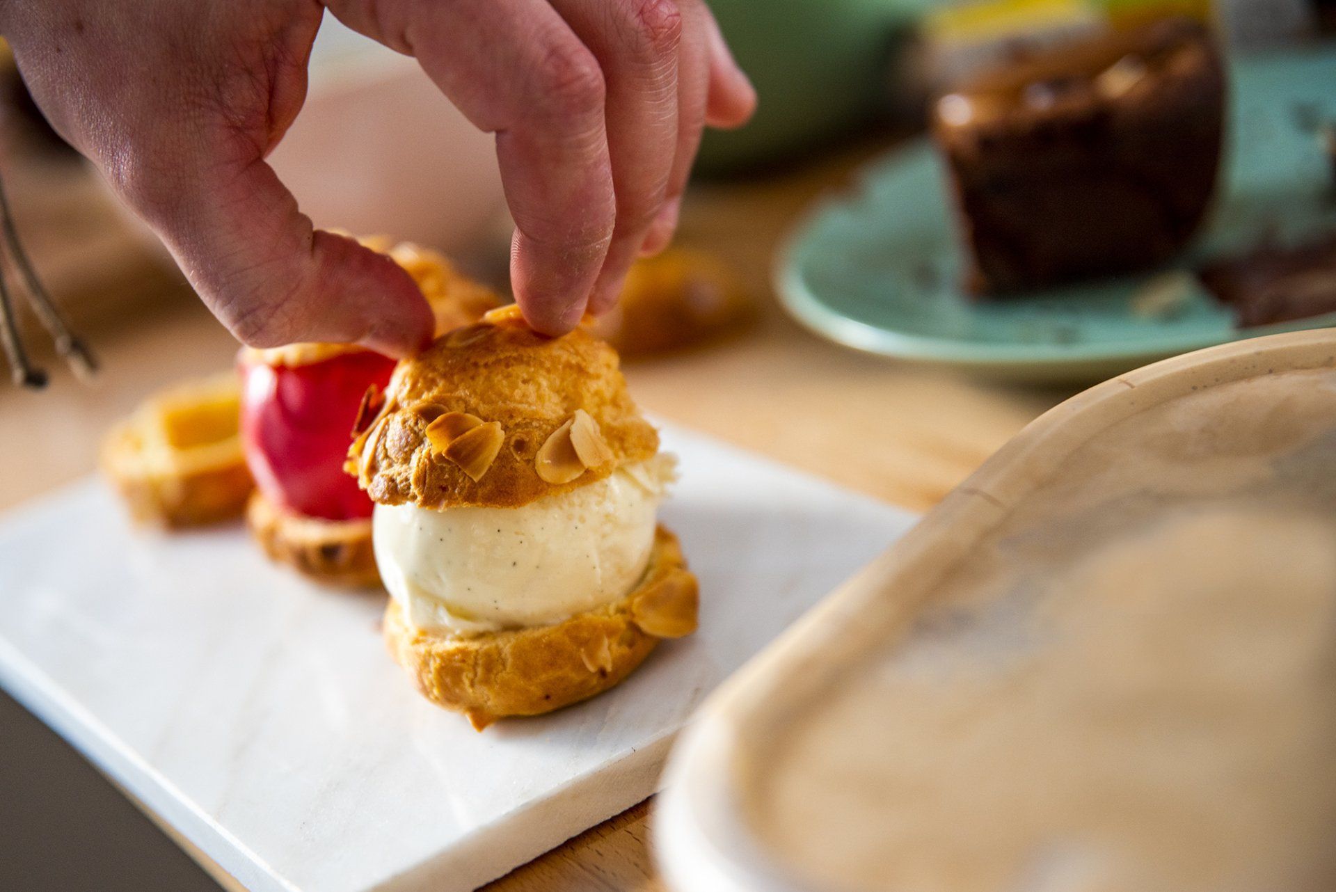 Préparation de profiteroles