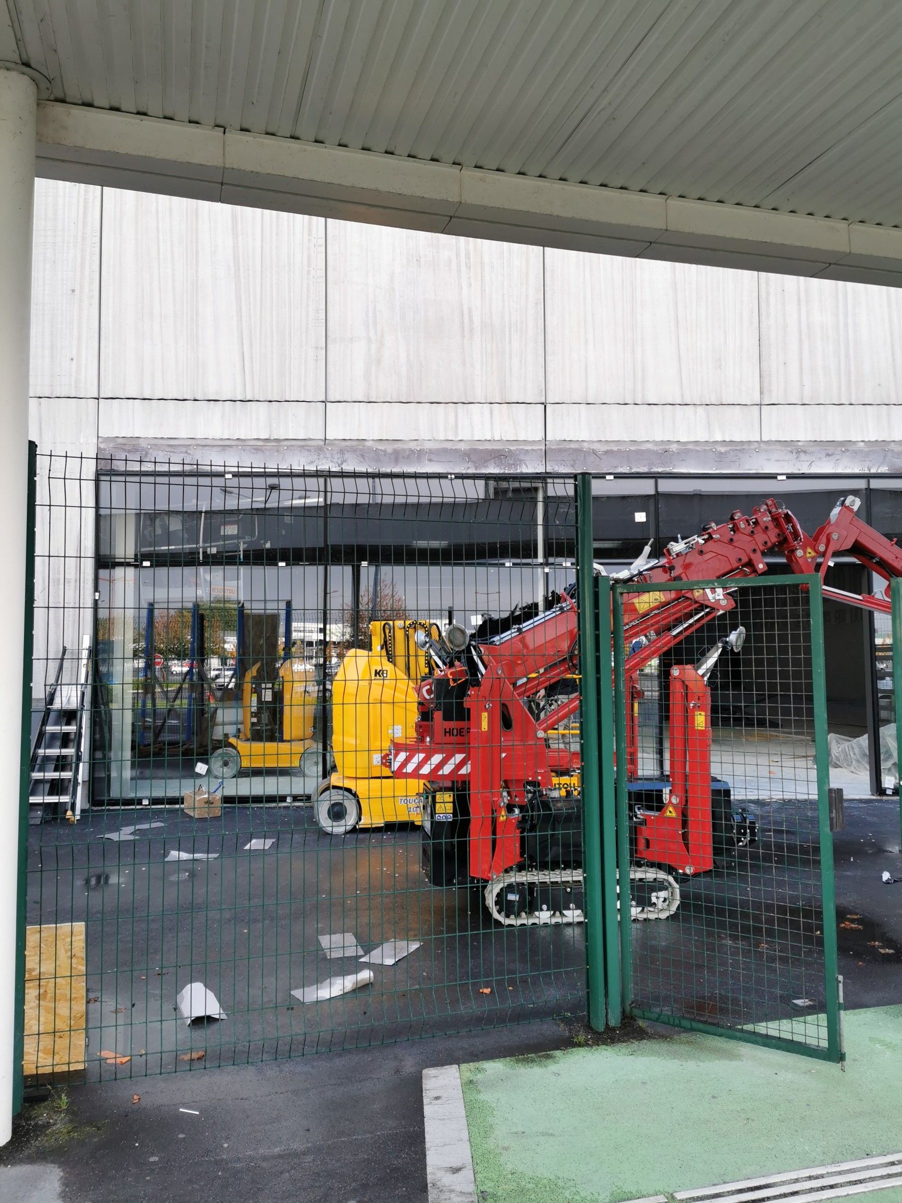 Location de mini-grue avec opérateur - Tours