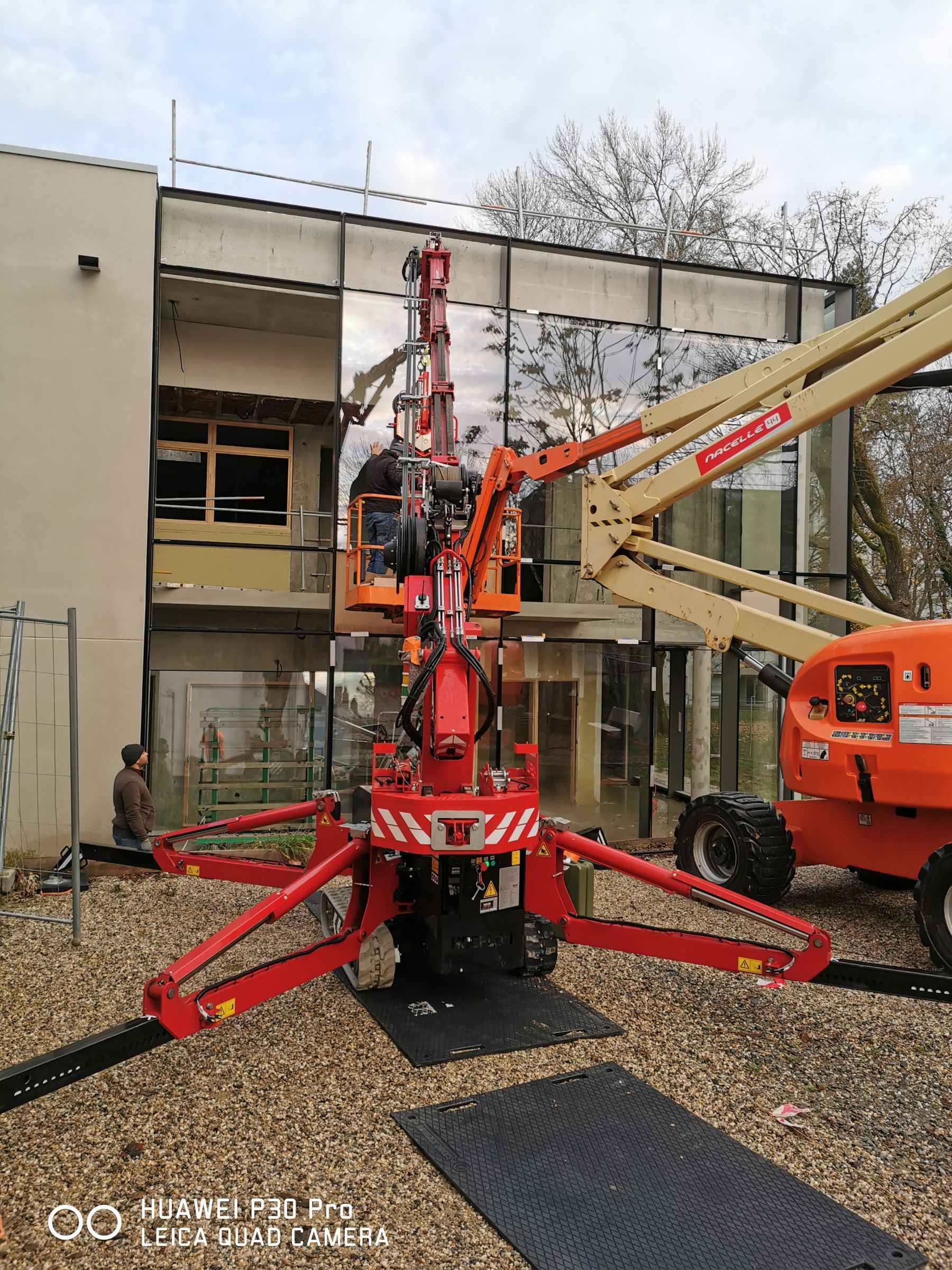 Location de mini-grue avec opérateur - Cholet