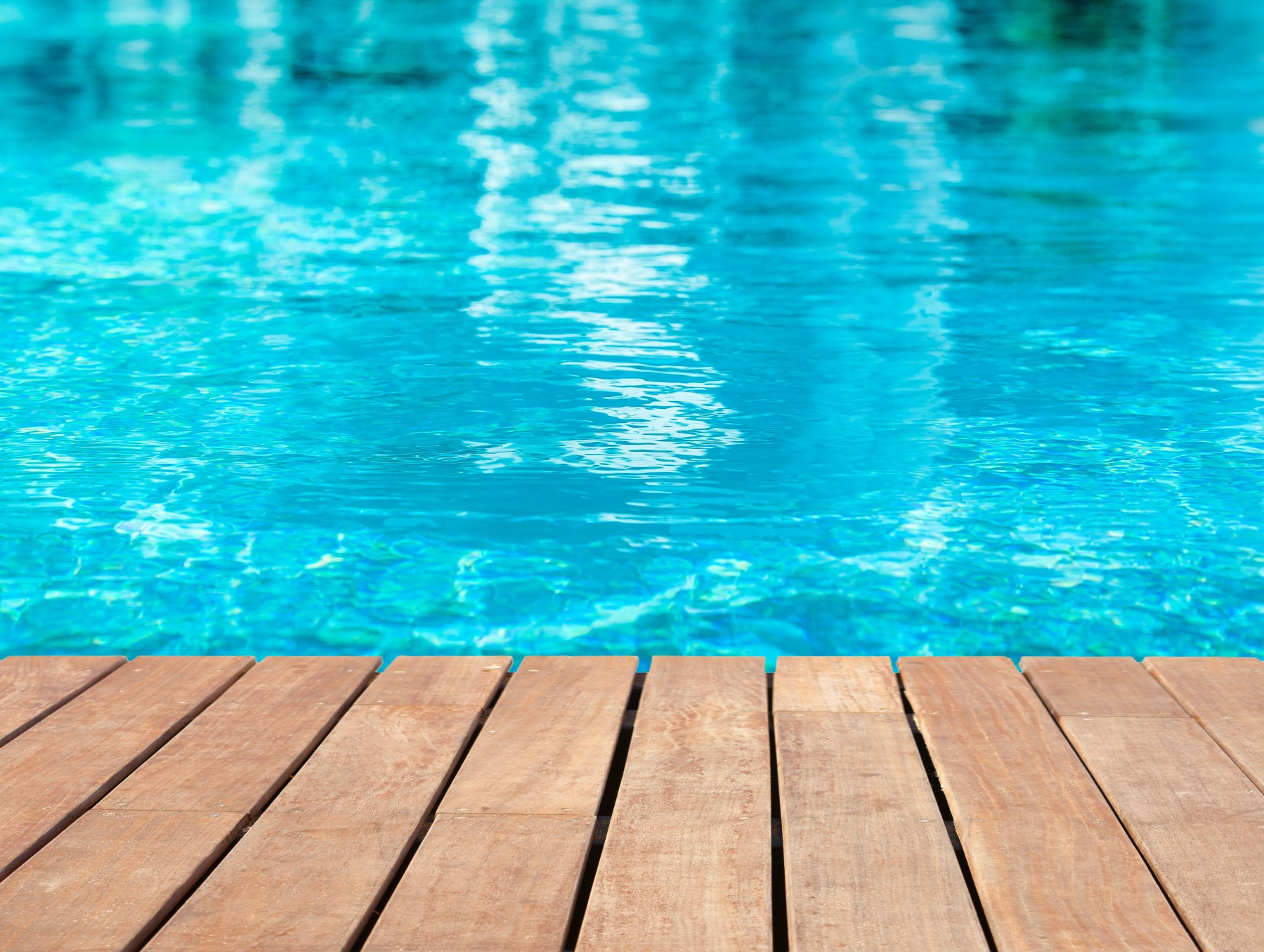 Lame de bois de piscine