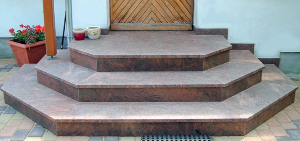 Küchenarbeitsplatte aus Naturstein