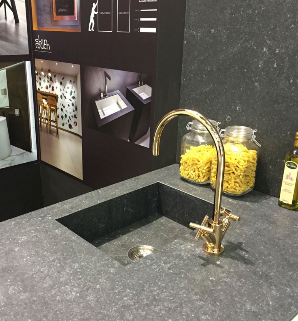 Küchenarbeitsplatte aus Naturstein