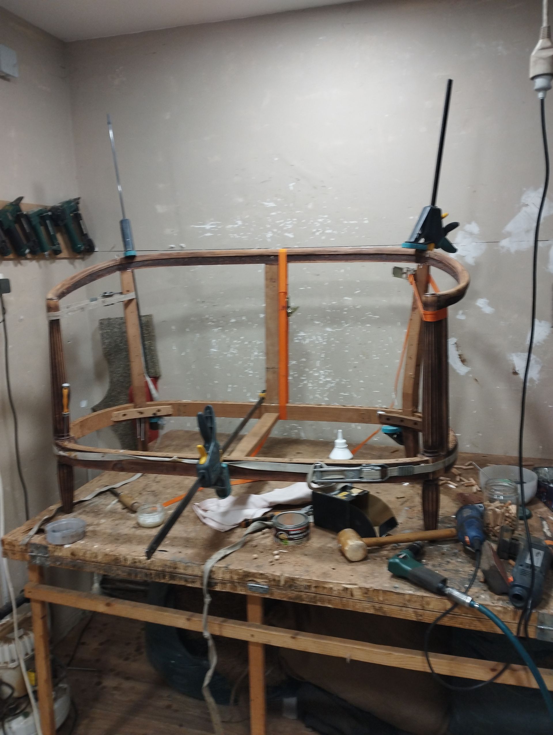 Structure canapé rouge