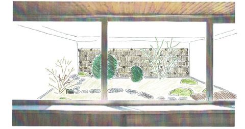 Fenster mit Blick auf einen verschneiten Garten mit Bäumen und einer Steinmauer.