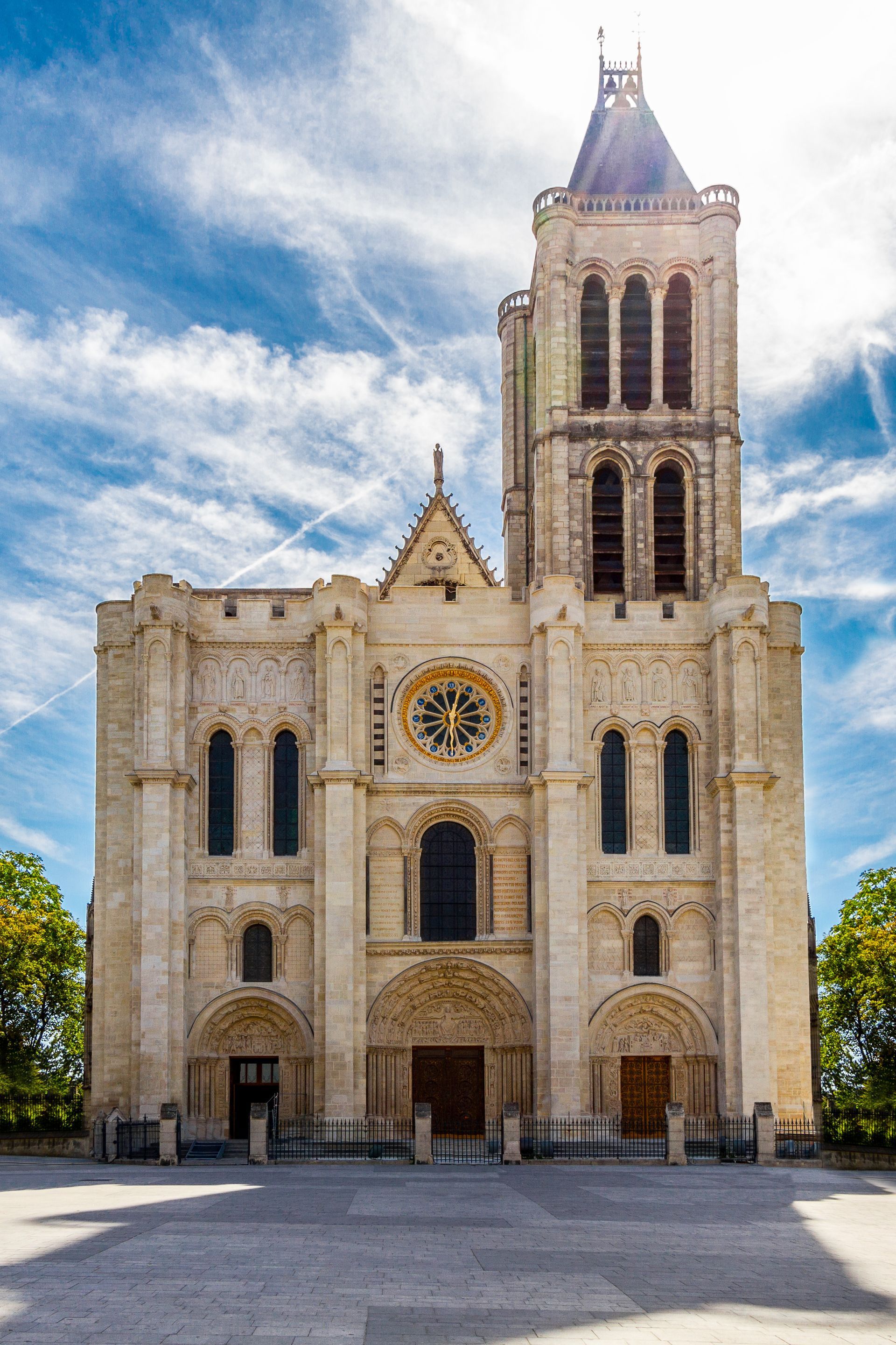La basilique de Saint-Denis.