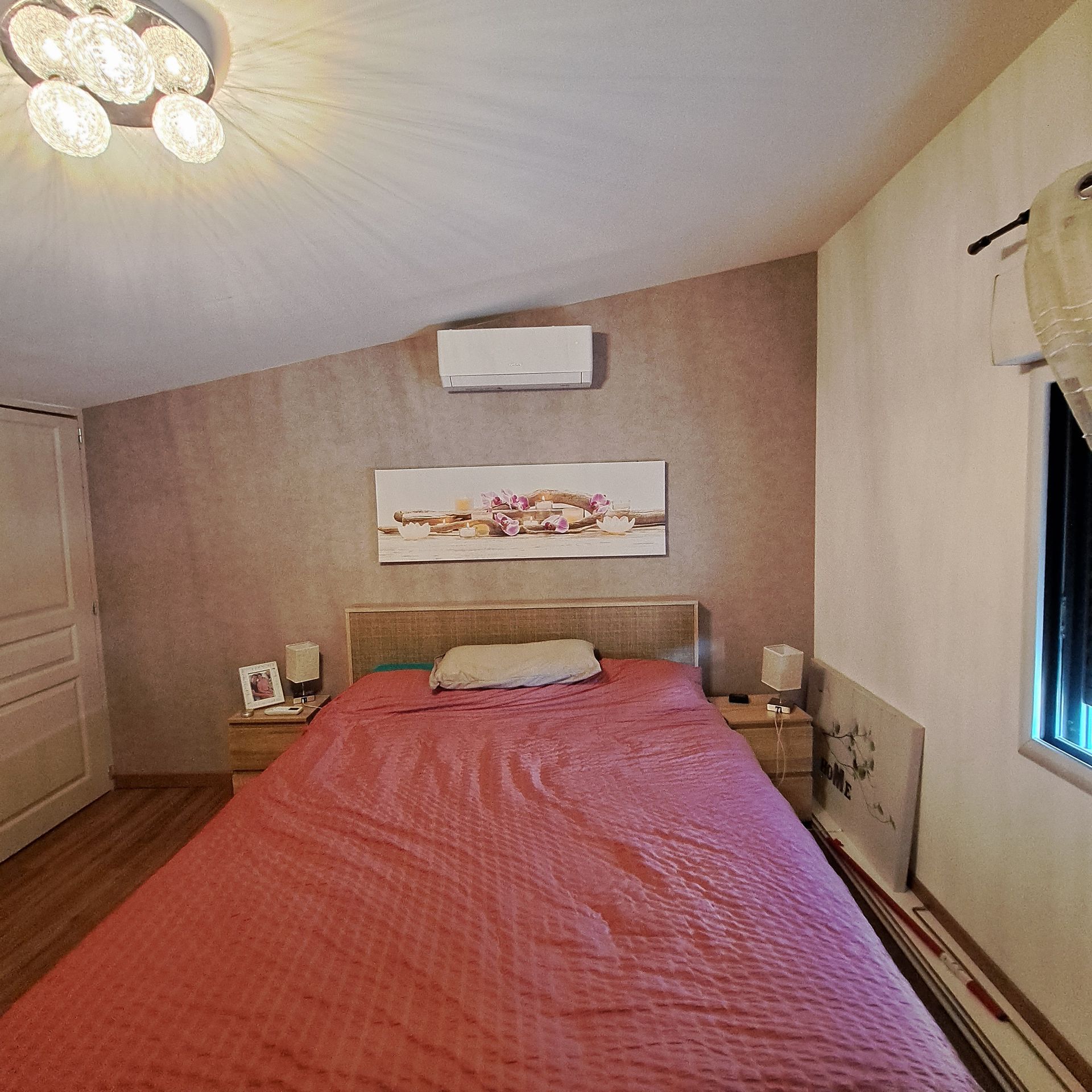 Chambre avec climatisation réversible